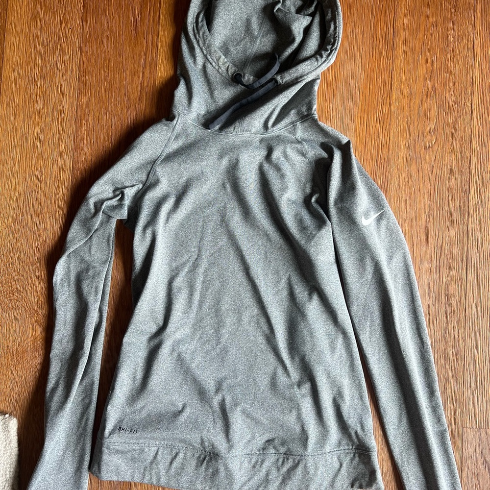Nike Gray athletic Pullover Hoodie - running jacket